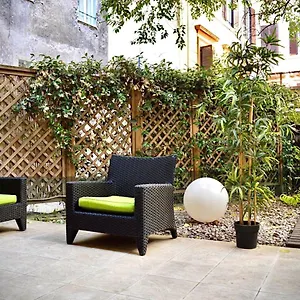 Apartamento Mc - Piazza Barberini, Roma